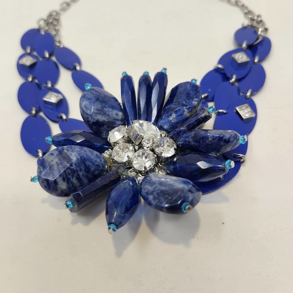 Ann Taylor Loft Blue Stone Metal Silver Tone Chain Statement Necklace Flower - Picture 3 of 6